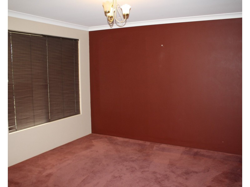 13 Goyder Way, Dalyellup WA 6230