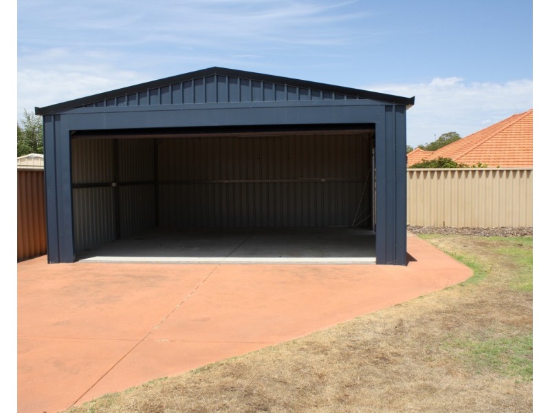 13 Goyder Way, Dalyellup WA 6230