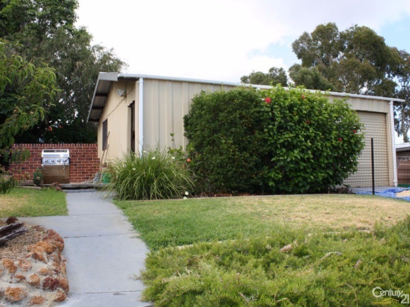 17 Diadem Street, Eaton WA 6232