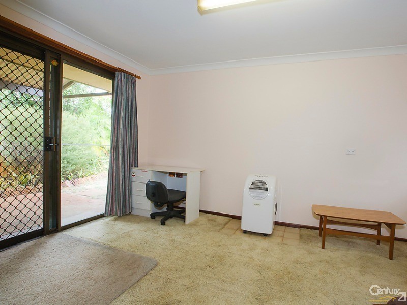 21 Crampton Avenue, Eaton WA 6232