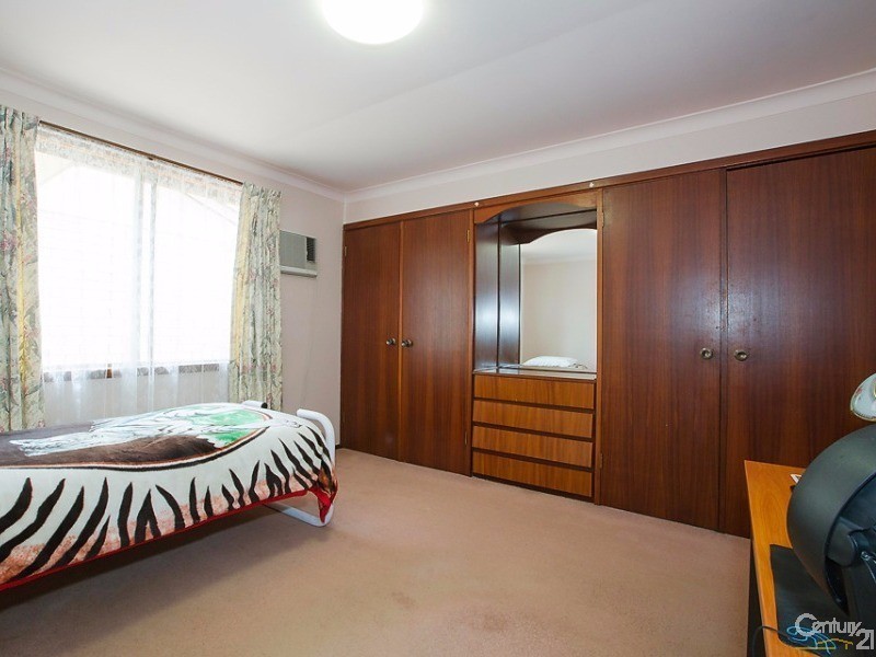 21 Crampton Avenue, Eaton WA 6232
