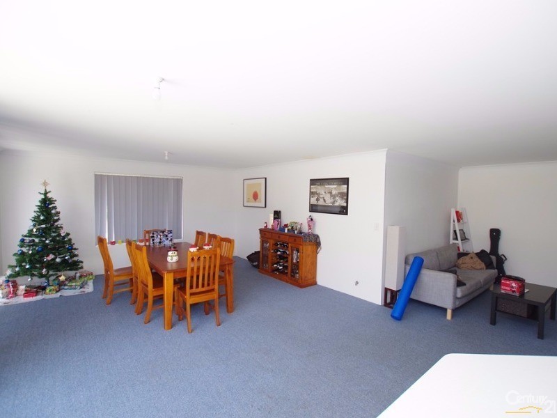 10 Dravite Way, Dalyellup WA 6230