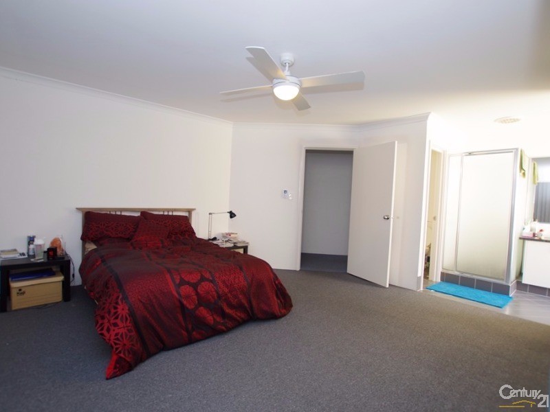 10 Dravite Way, Dalyellup WA 6230