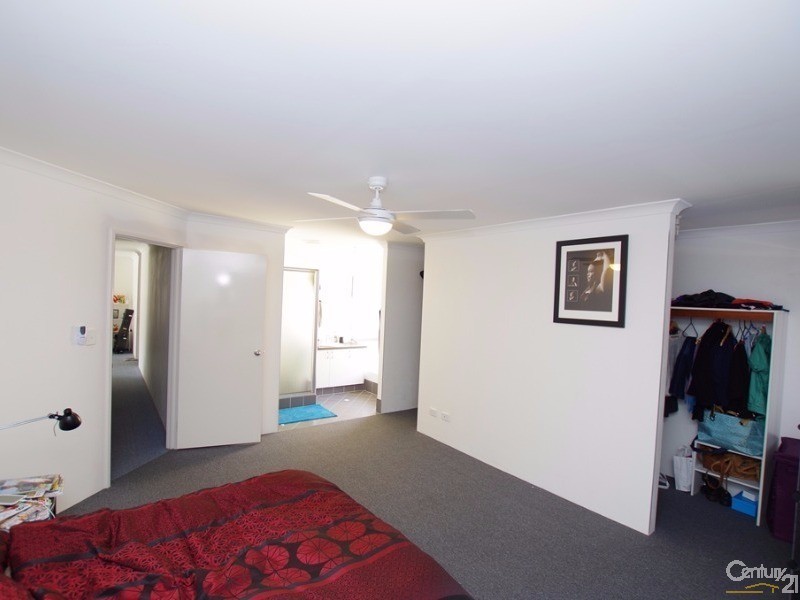 10 Dravite Way, Dalyellup WA 6230