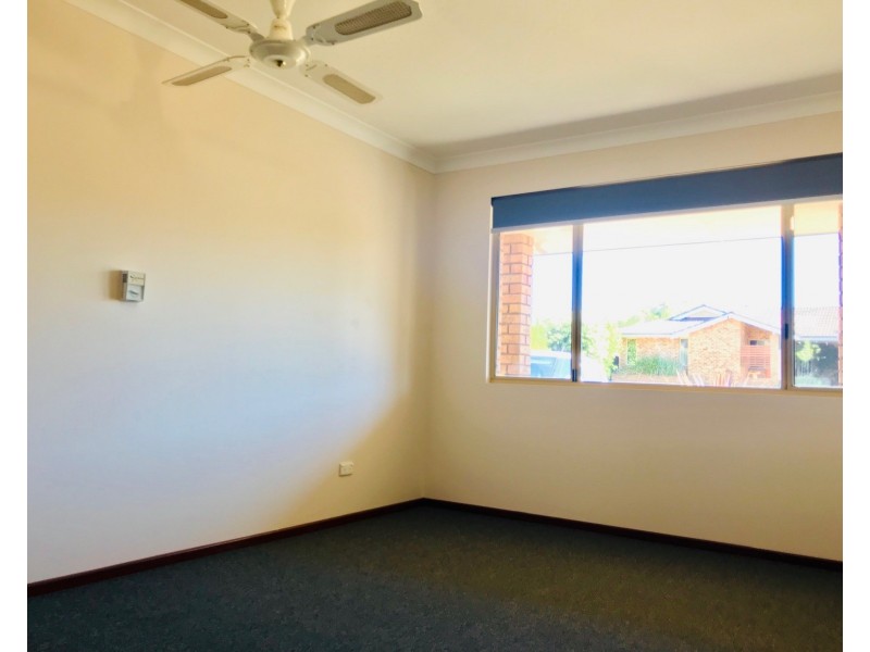 6 Clements Place, Collie WA 6225