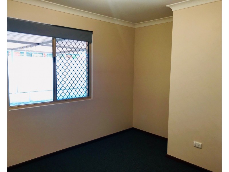 6 Clements Place, Collie WA 6225