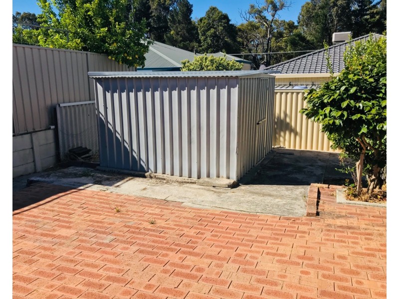 6 Clements Place, Collie WA 6225