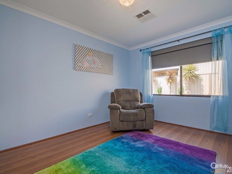 24 Waddingham Loop, Capel WA 6271