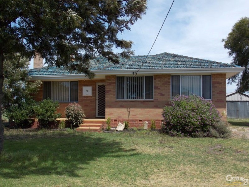 12 Anthony Street, Harvey WA 6220