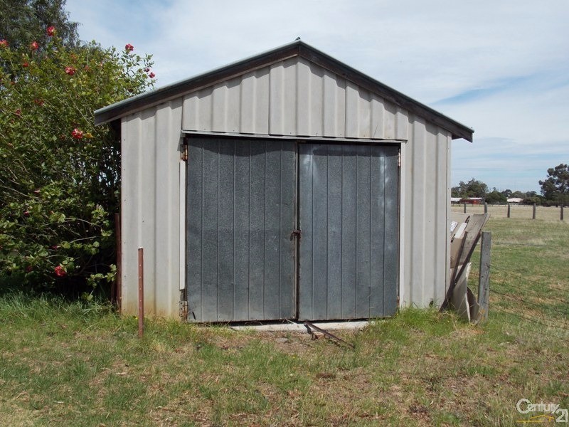 12 Anthony Street, Harvey WA 6220