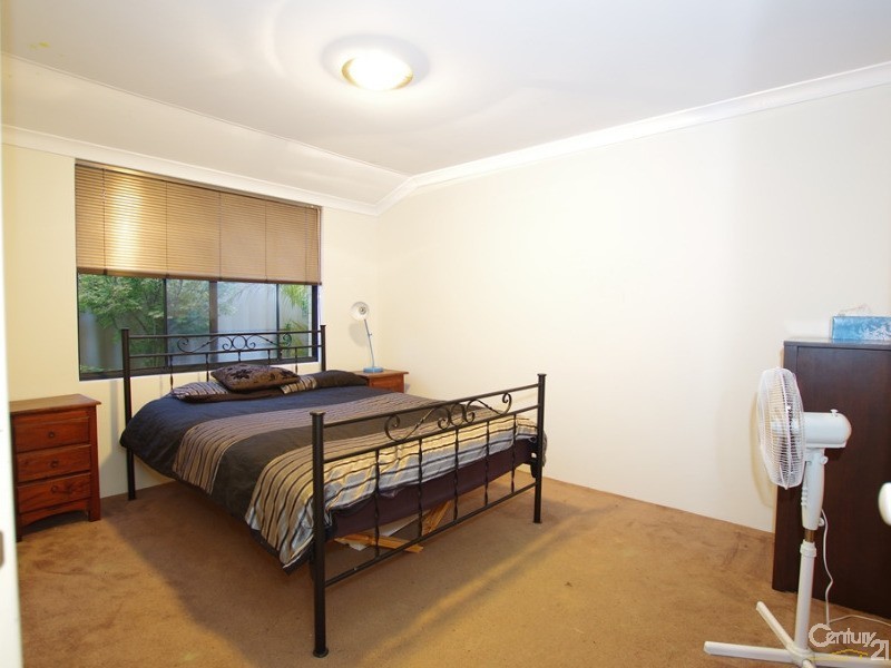 9 Melba Way, Dalyellup WA 6230