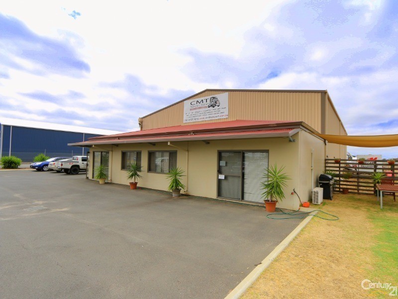 10 Coleman Turn, Picton East WA 6229