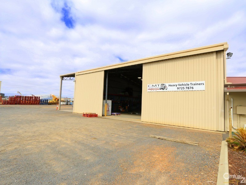 10 Coleman Turn, Picton East WA 6229