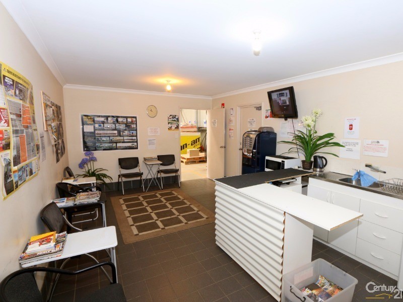 10 Coleman Turn, Picton East WA 6229