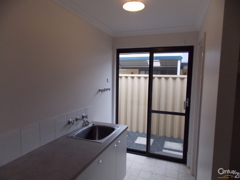 16 Greenough Place, Eaton WA 6232