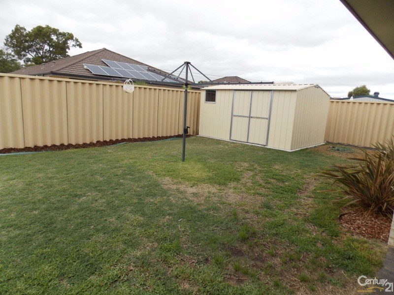 16 Greenough Place, Eaton WA 6232