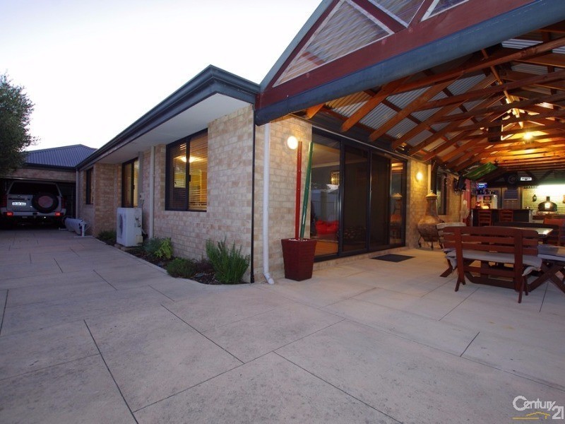 20 Sewell Road, Dalyellup WA 6230