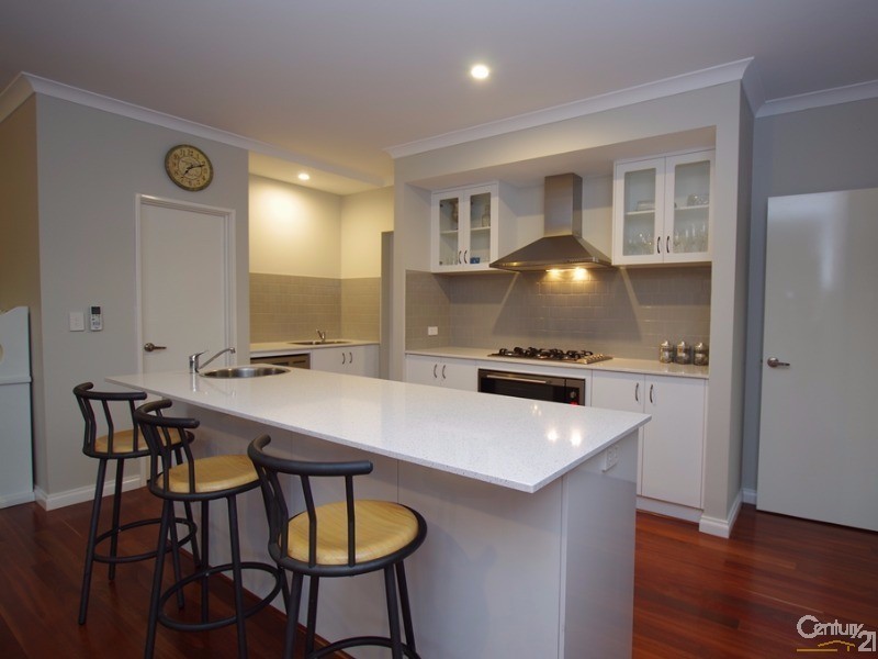 18 Wallung Road, Dalyellup WA 6230