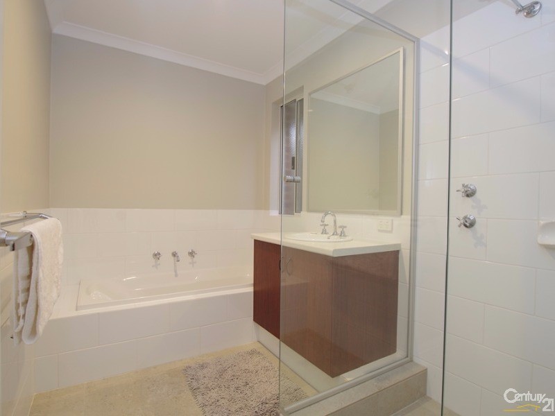 18 Wallung Road, Dalyellup WA 6230