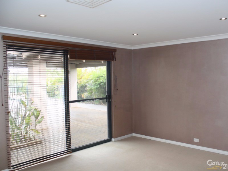 63 Braidwood Drive, Australind WA 6233