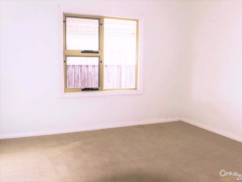 63 Gibbs Street, Carey Park WA 6230