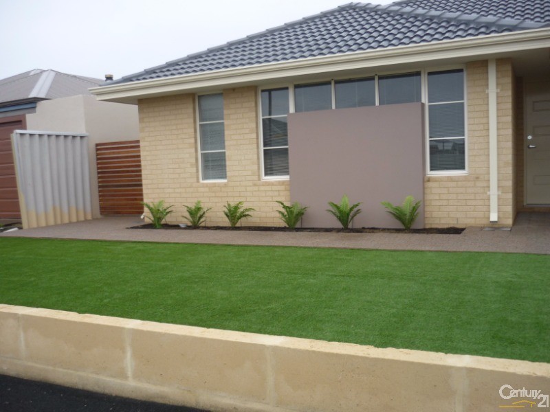 21 Murtin Road, Dalyellup WA 6230
