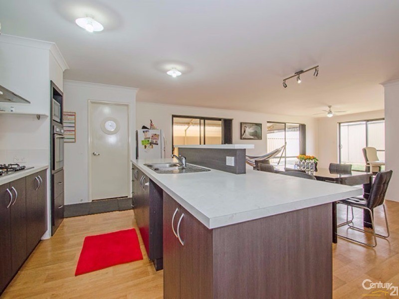 12 Jindalee Way, Millbridge WA 6232