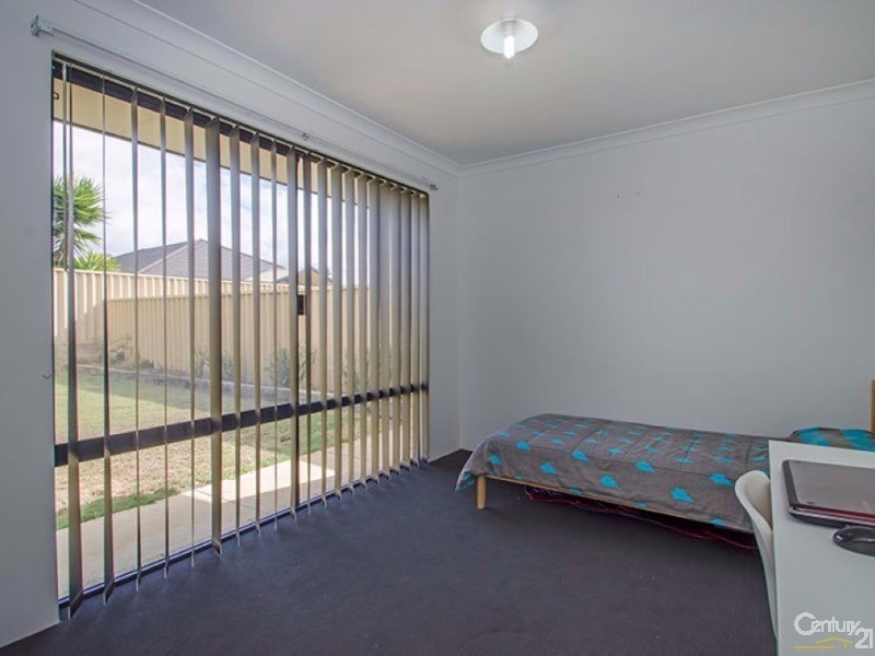 12 Jindalee Way, Millbridge WA 6232