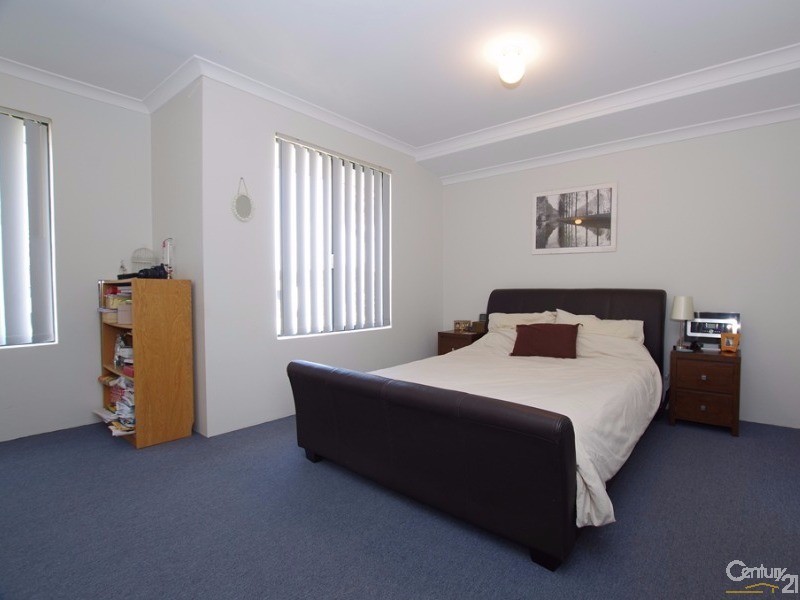 47 Walton Approach, Dalyellup WA 6230