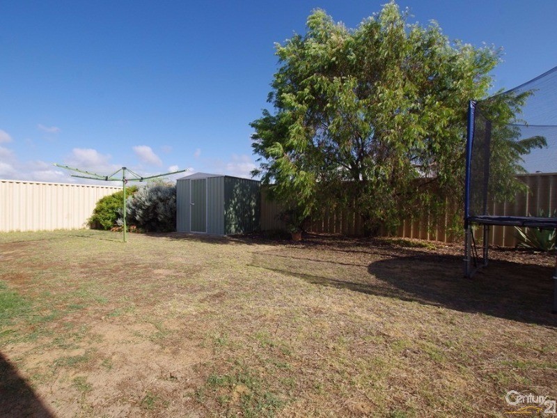 47 Walton Approach, Dalyellup WA 6230