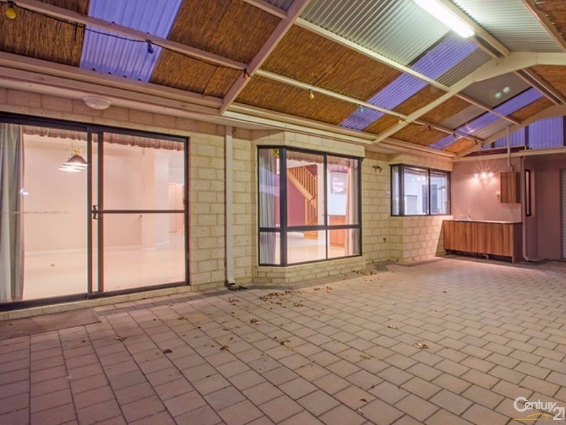 36 Vaughans Way, Australind WA 6233