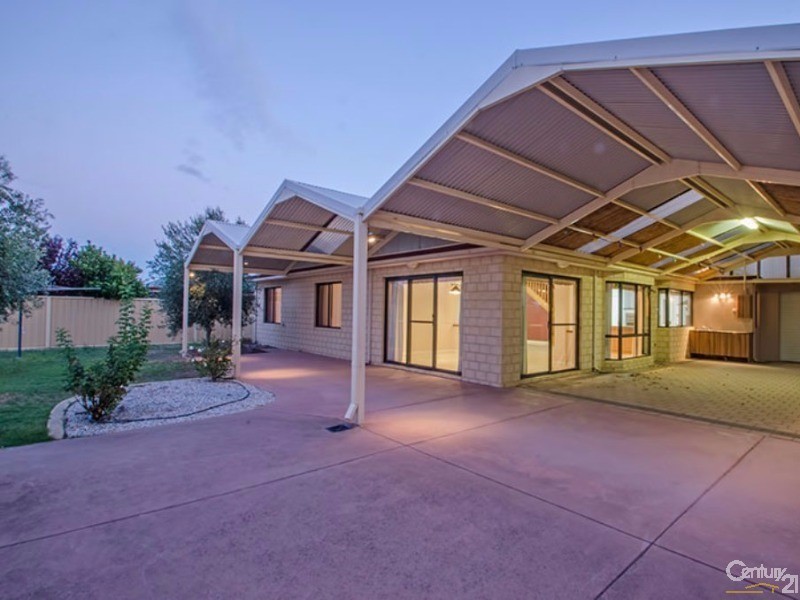 36 Vaughans Way, Australind WA 6233