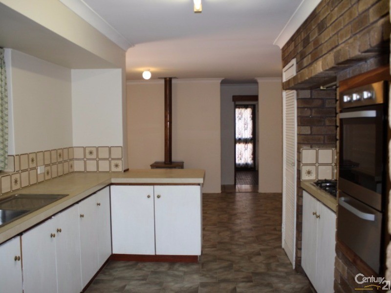 40 Matilda Avenue, Australind WA 6233