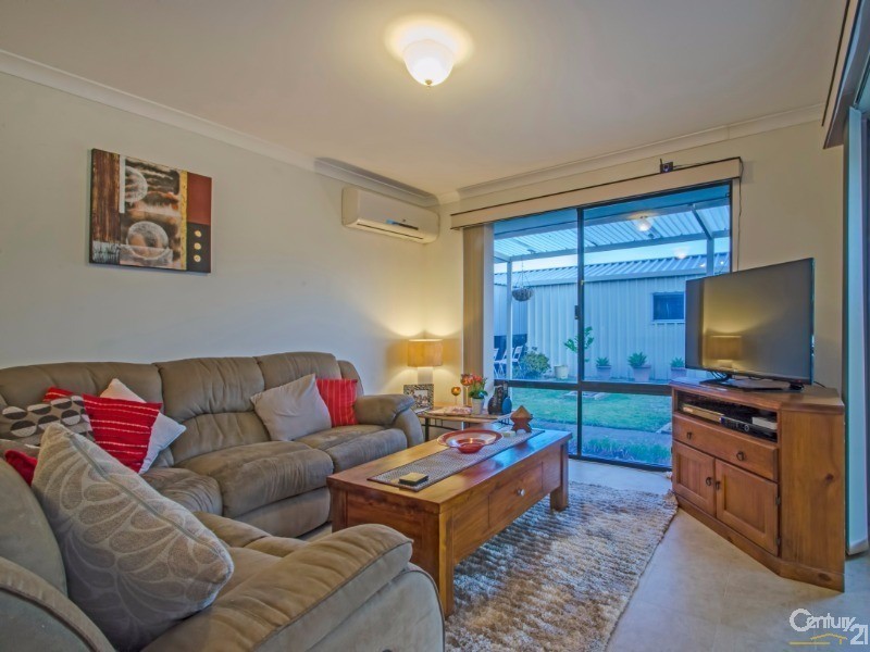 9 Lloyd Way, Usher WA 6230