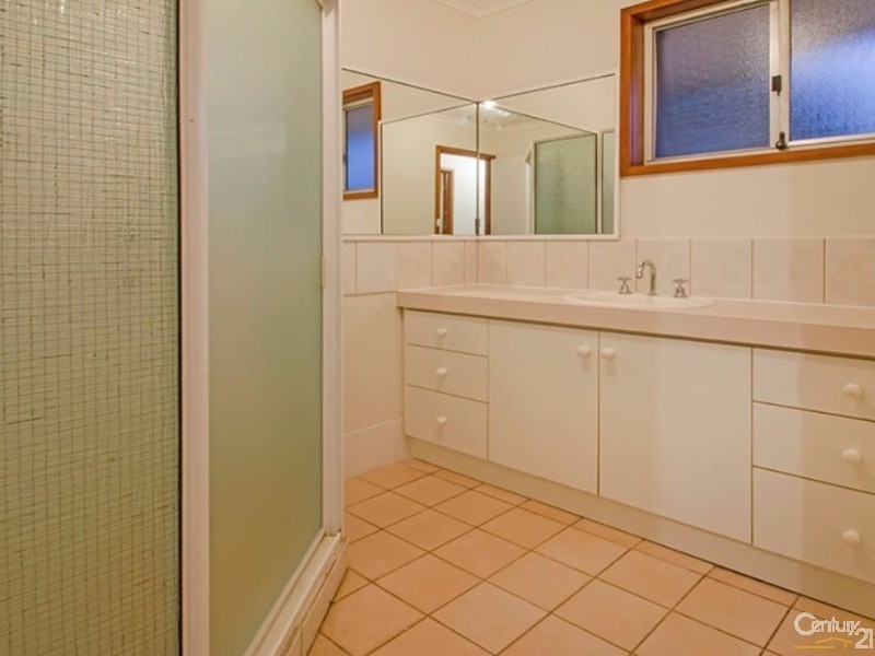 4 Francine Street, Australind WA 6233