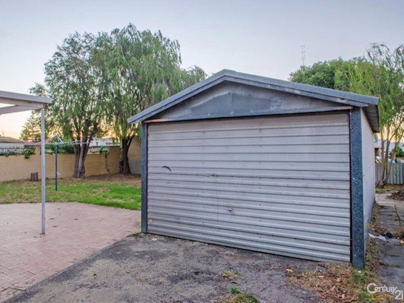 4 Francine Street, Australind WA 6233