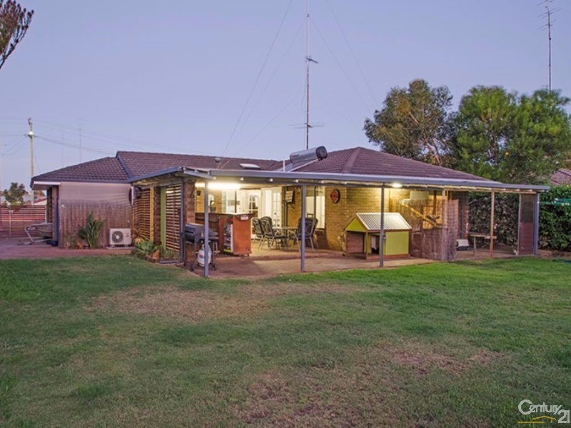 5 Travers Drive, Australind WA 6233