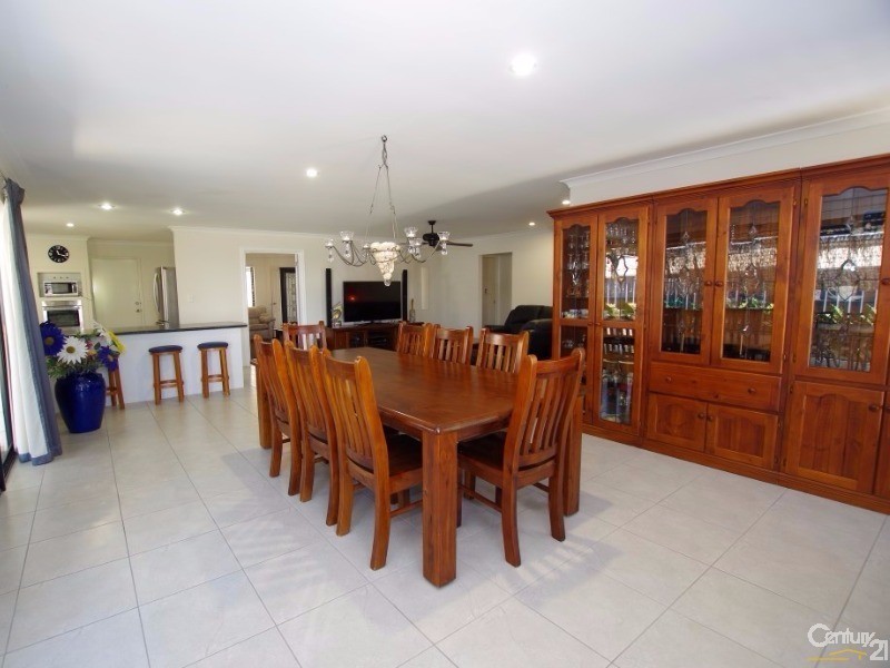 4 Binar Way, Dalyellup WA 6230