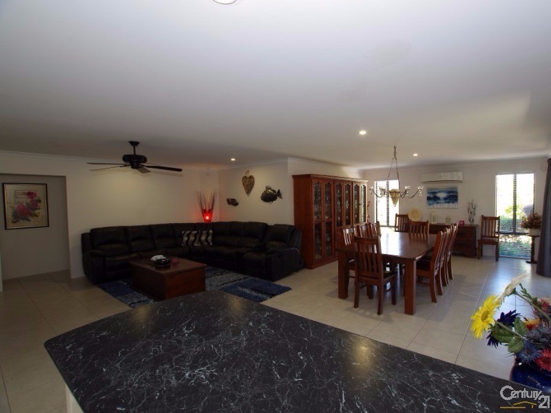 4 Binar Way, Dalyellup WA 6230