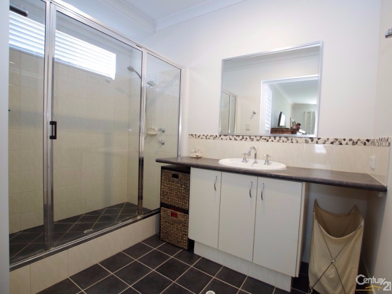 4 Binar Way, Dalyellup WA 6230