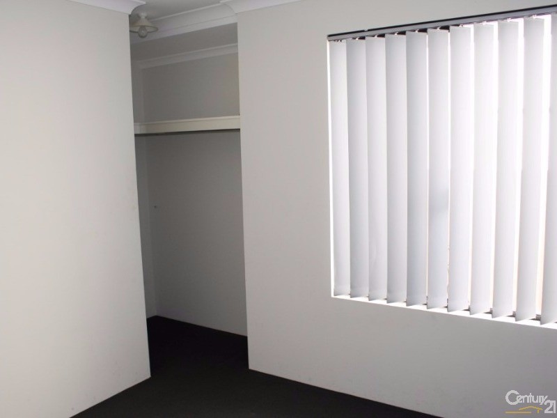 1/49 Knight Street, Withers WA 6230