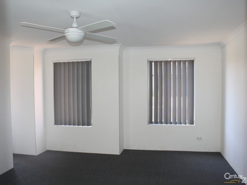 10 Dravite Way, Dalyellup WA 6230