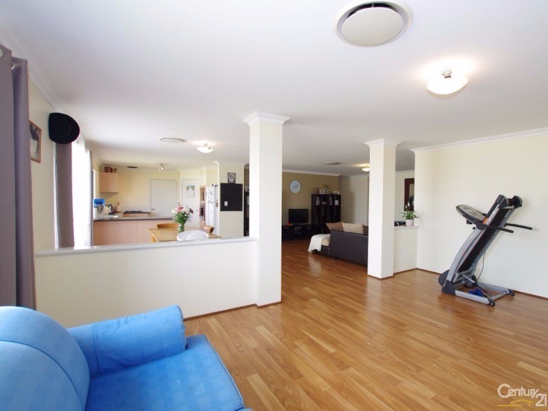 26 Walton Approach, Dalyellup WA 6230