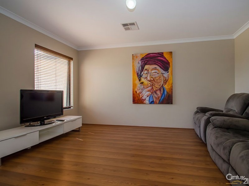 24 Waddingham Loop, Capel WA 6271