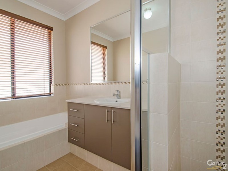 24 Waddingham Loop, Capel WA 6271