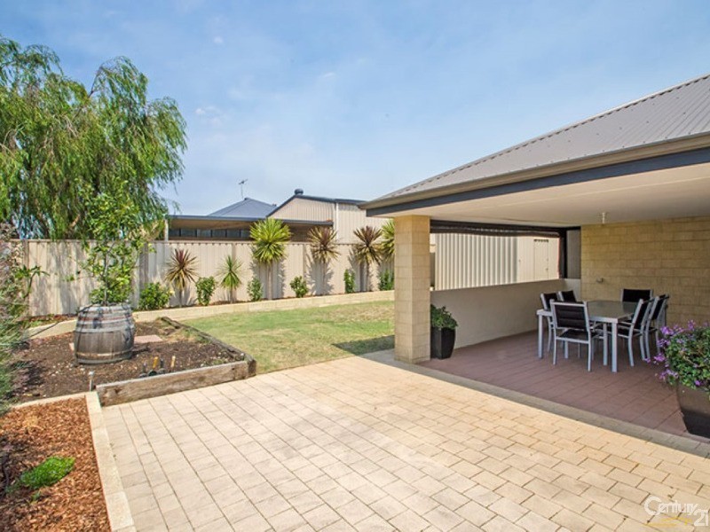 24 Waddingham Loop, Capel WA 6271
