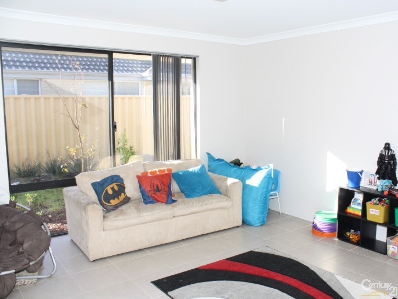 18 Ashberg Link, Dalyellup WA 6230