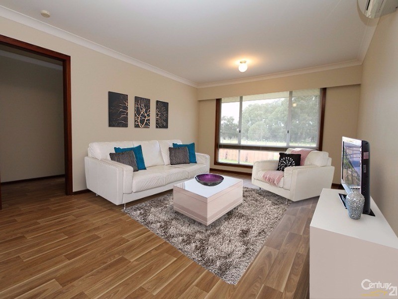 25 Lucy Victoria Avenue, Australind WA 6233