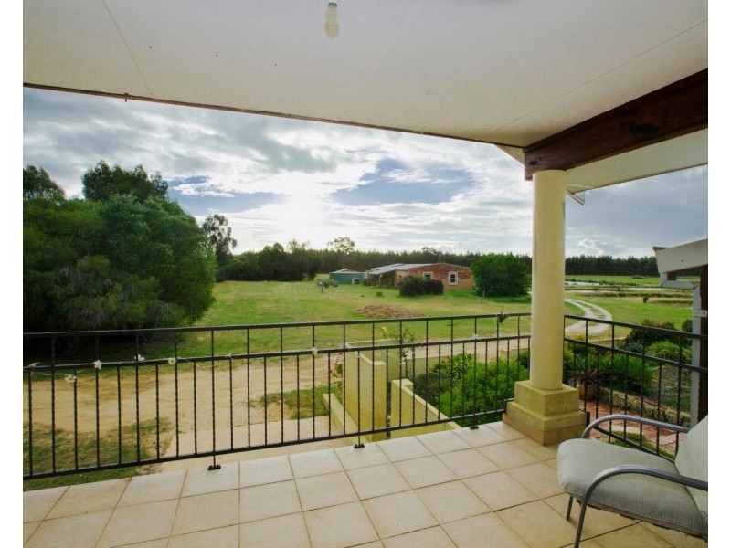 659 Downs Road, Tutunup WA 6280