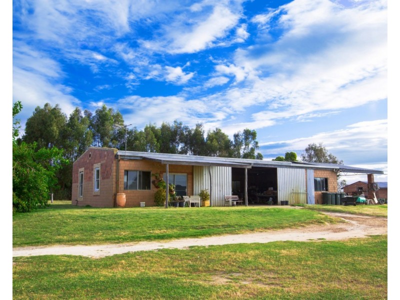 659 Downs Road, Tutunup WA 6280